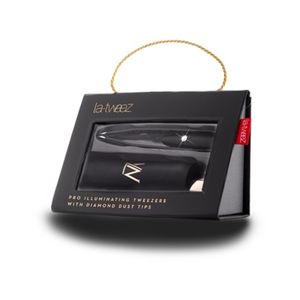LaTweez Illuminating Tweezers with Diamond Dust tips NEW black with case